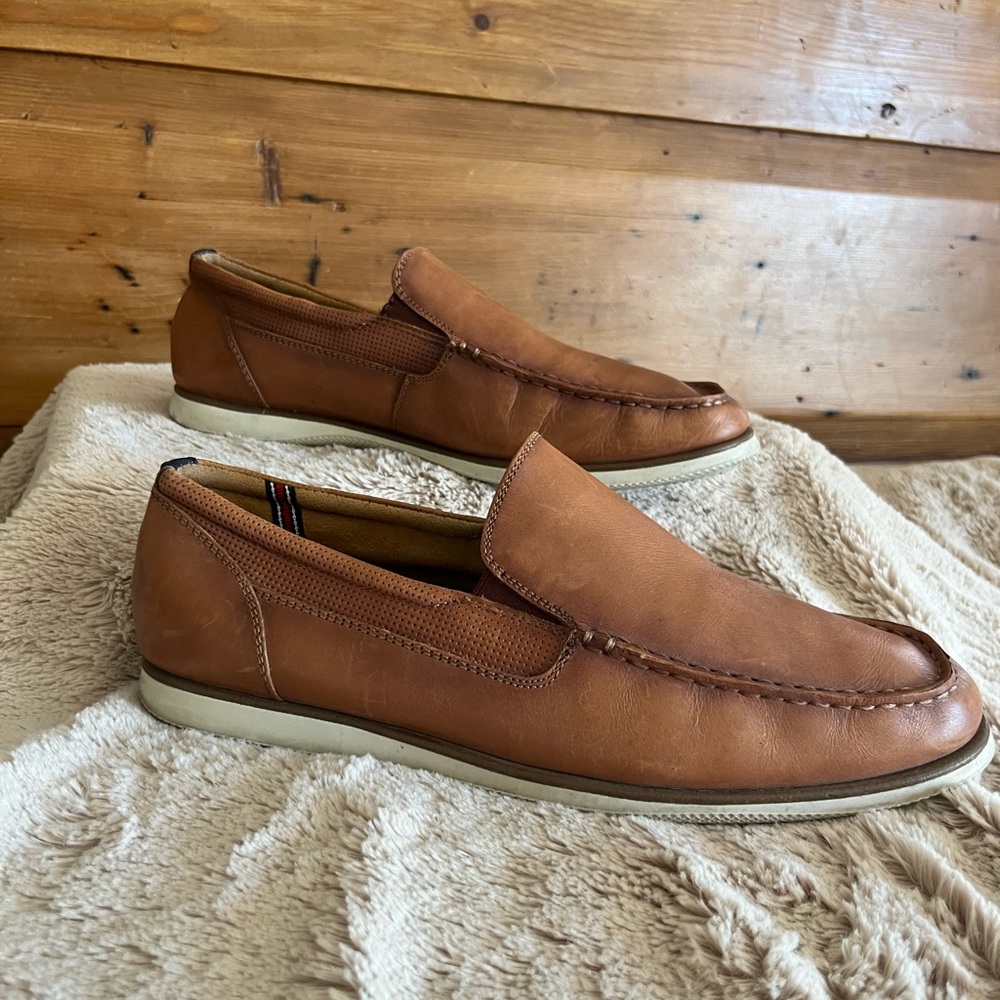 Florsheim Tan Leather Loafers - Picture 4 of 13
